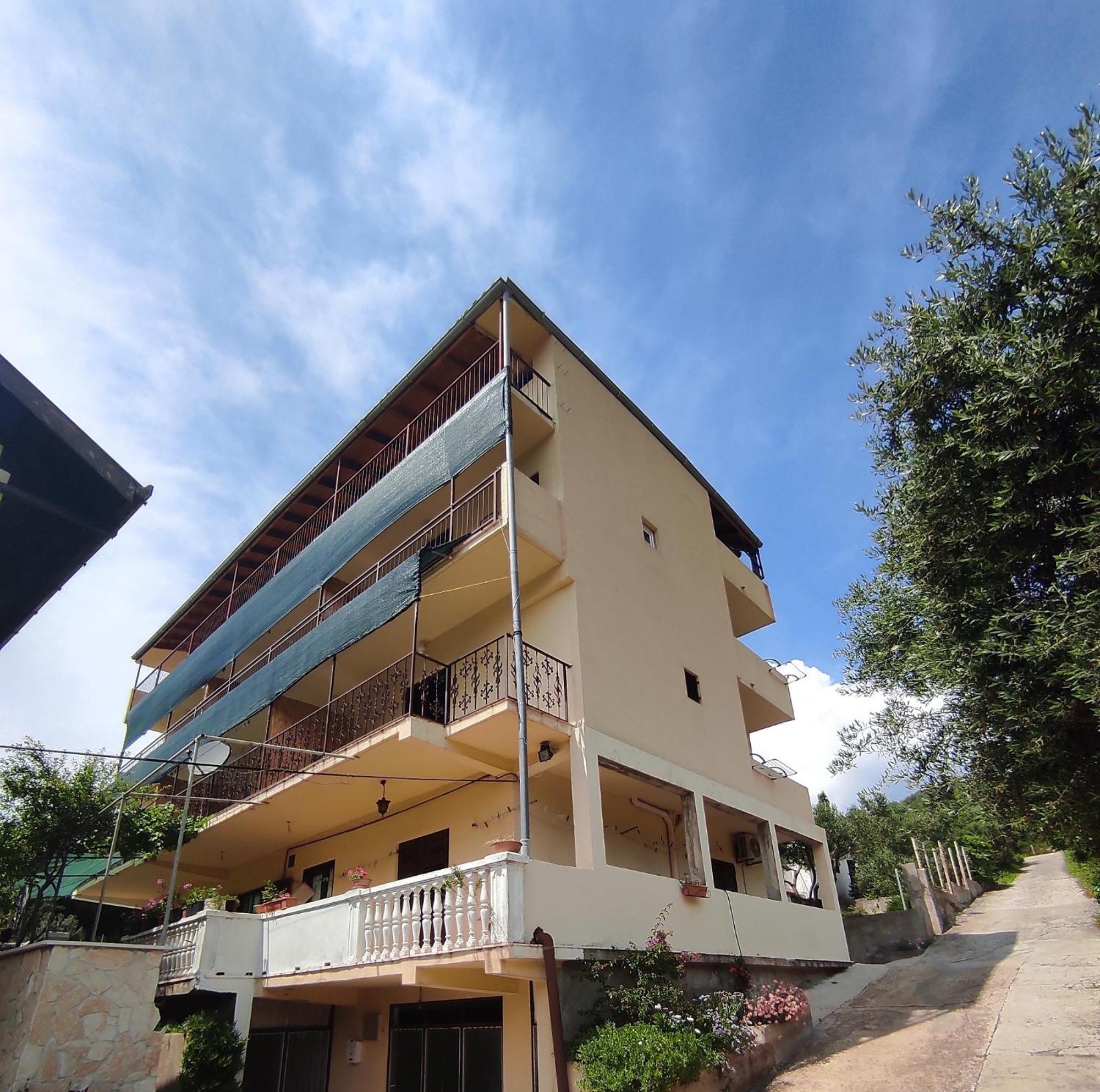 Apartments Dalmatin จูเลียนา ภายนอก รูปภาพ