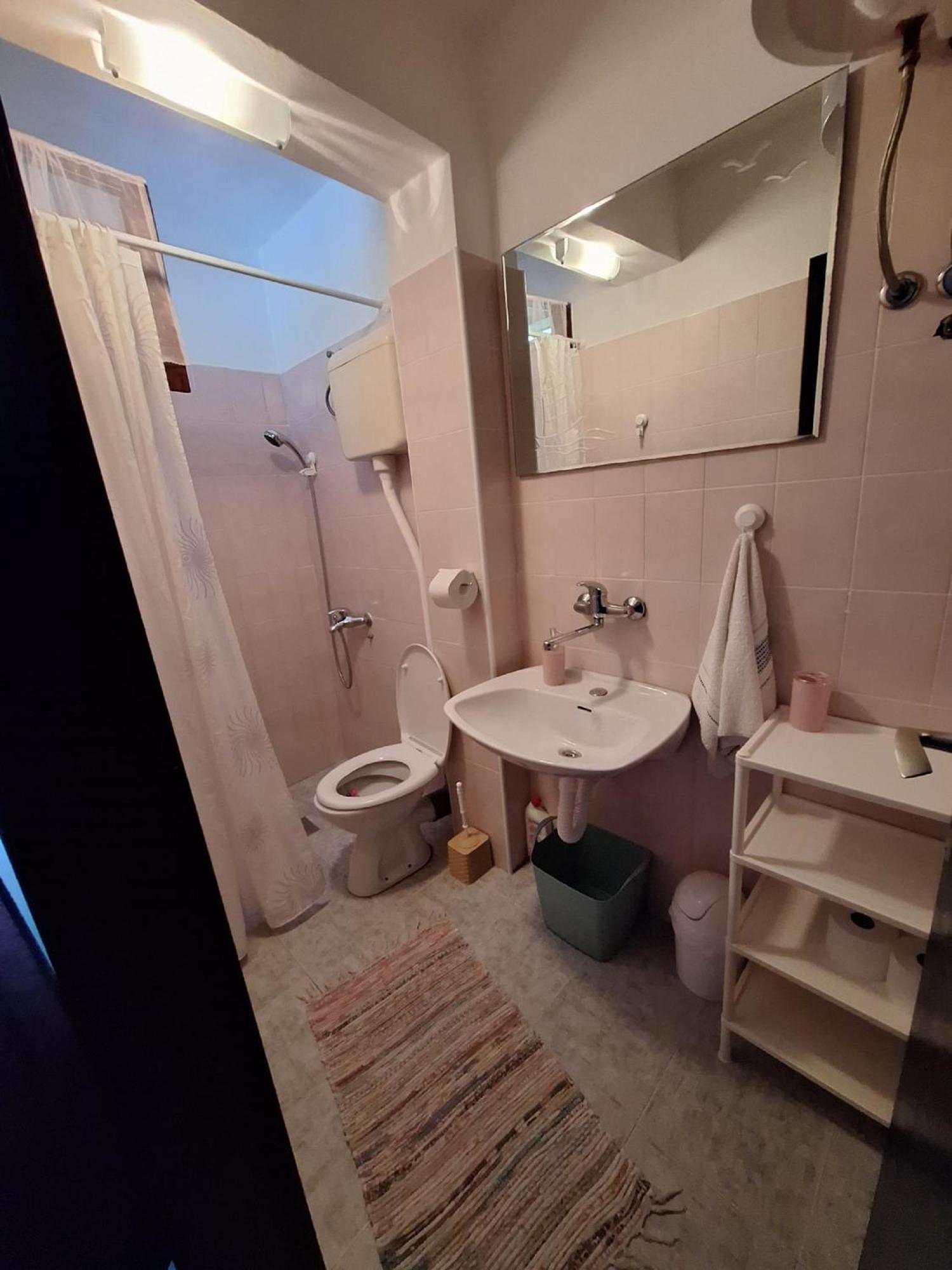 Apartments Dalmatin จูเลียนา ภายนอก รูปภาพ